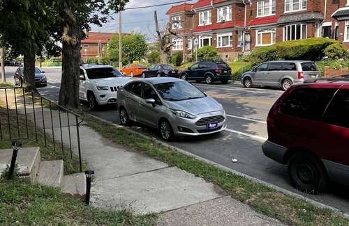 North Philadelphia House | STUDIO apt. nightly or monthly stays with washer, dryer, work space and WiFi