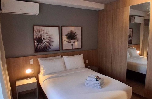 Indianopolis Apartment | Studio Aronni next to Ibirapuera Shopping Mall