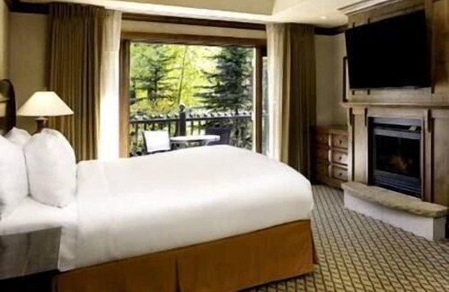 Downtown Resort | Studio Aspen Mountain Residences - Newly Remodeled