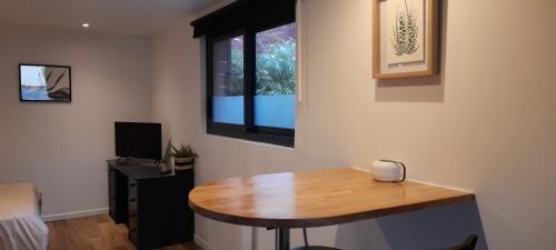 Quartier Saint-Clement - Jardin des Plantes Apartment | Studio avec jardin et stationnement gratuit à Rouen