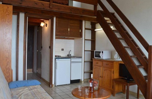 Saint-Pierre-la-Mer Apartment | Studio avec mezzanine pour 5, proche plage, animaux acceptés - Saint Pierre la Mer - FR-1-229D-222