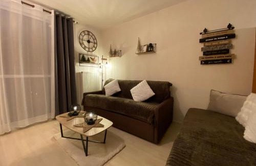 Saint-Etienne-en-Devoluy Apartment | Studio avec vue sur les pistes