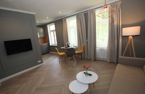 Volkmarsdorf Apartment | Studio B - Zollikof Aparts - Sauna & Studio Apartments