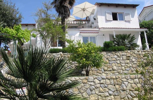 Rab Apartment | Studio Beautiful view of the harbor and old town