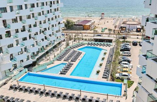 Mamaia-Sat Apartment | Studio Black Sea- Infinity Pool & Spa Resort