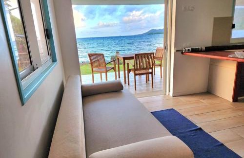 Teahupoo House | Studio bord de mer Fare Tahitea Pension