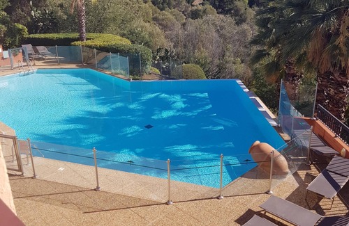 Bormes-Les-Mimosas Apartment | Studio Bormes-les-Mimosas