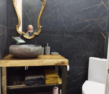 Brouzet-les-Ales Apartment | Studio Bouquet