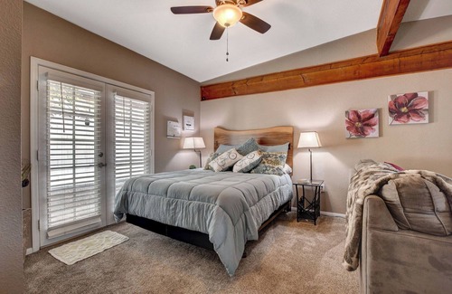Las Vegas Apartment | Studio Bungalow.Long Term Stays