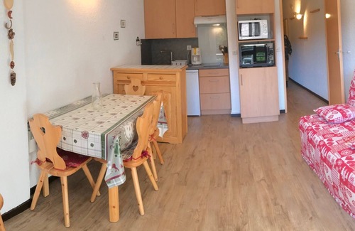 Correncon-en-Vercors Apartment | Studio cabin at the foot of the slopes in Corrençon-en-Vercors