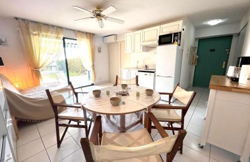 Cavaliere Apartment | Studio/Cabine à 80m de la plage avec Terrasse, Jardinet et Garage - Cavalaire - FR-1-226B-140