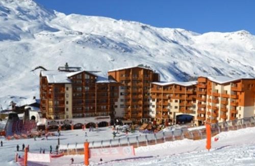 Les Bruyeres Apartment | Studio + Cabine 4 Pers, 24m² - Les Bruyères, Ski aux Pieds, Résidence Carlines II - FR-1-178-106