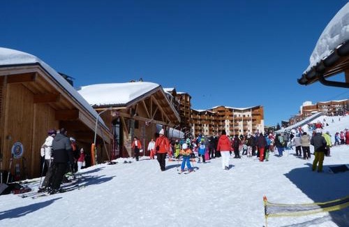 Les Bruyeres Apartment | Studio + Cabine 4 Pers, 24m² - Les Bruyères, Ski aux Pieds, Résidence Carlines II - FR-1-178-106