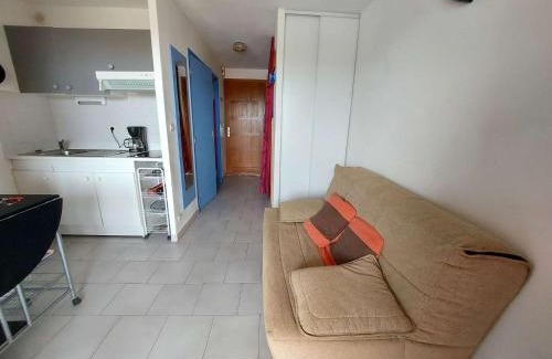 Marseillan Apartment | Studio Cabine Mezzanine, 6 Pers, Terrasse Sud, Près Quai, Parking Privé - FR-1-326-755