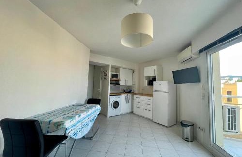Cavaliere Apartment | Studio Cavalaire-sur-mer Immeuble Turquoise