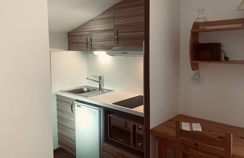 Brides-les-Bains Apartment | Studio-Classic-Ensuite with Bath-Balcony-Vue Montagne