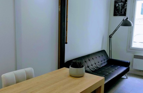 Malpasse Apartment | Studio Climatisé Équipé à 5 min du Metro