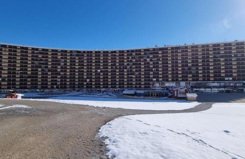 Saint-Etienne-en-Devoluy Apartment | Studio confortable, à 50m des pistes, pour 4 pers., parking, wifi, animaux admis - FR-1-525-273
