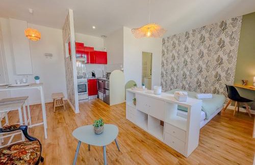 Pauillac Apartment | Studio COSY avec Baignoire et Netflix Idéal couple