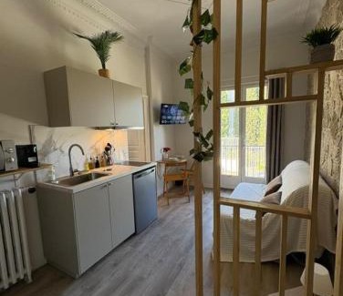 La Madeleine Apartment | Studio Cosy rénové à 300m des plages