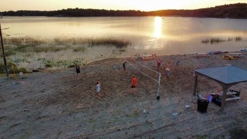 Clitherall House | Studio Cottage Lake and Beach