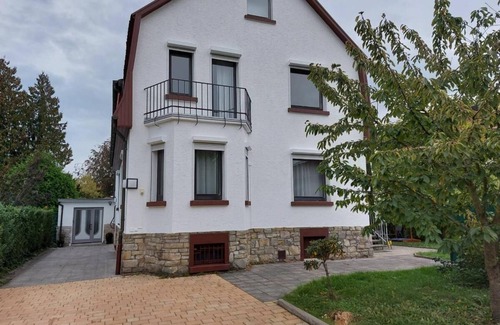 Bad Homburg v.d. Hoehe Apartment | Studio Apartment , 33m2
