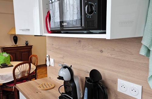 Saint-Igneuc Apartment | Studio dinard 60 m from l'écluse beach Pets not allowed