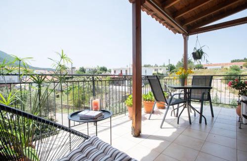 Pylos Apartment | Studio Dionphaie - Διόνφαιη