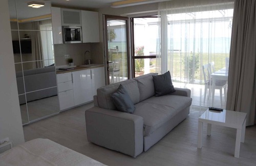 Siofok-Szabadifurdo Apartment | Studio directly on the beach