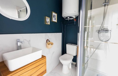 Saint-Brieuc Apartment | Studio Escale Élégante - Proche Gare Saint-brieuc