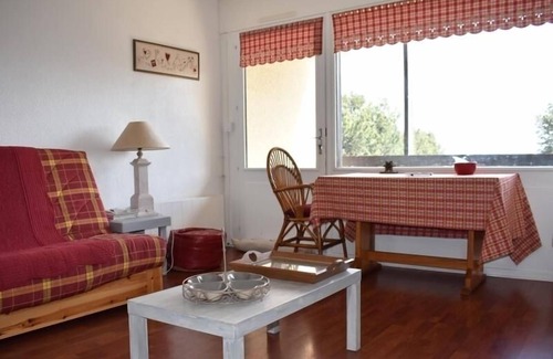 Font-Romeu-Odeillo-Via Apartment | Studio Font-Romeu-Odeillo-Via, studio flat, 4 persons