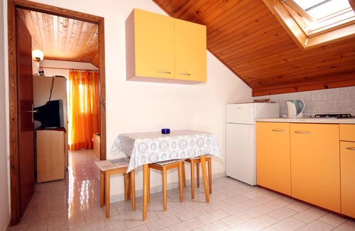 Cove Basina (Jelsa) Apartment | Studio flat near beach Basina, Hvar (AS-542-a)