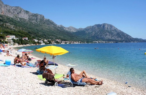 Brist Apartment | Studio flat near beach Brist, Makarska (AS-18859-b)