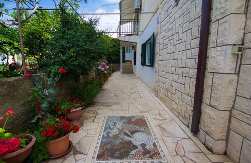 Sucuraj Apartment | Studio flat near beach Sućuraj, Hvar (AS-566-a)