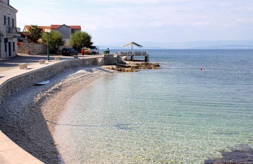Sutivan Apartment | Studio flat near beach Sutivan, Brač (AS-17796-c)