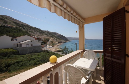 Metajna Apartment | Studio flat near beach Metajna, Pag (AS-6497-d)