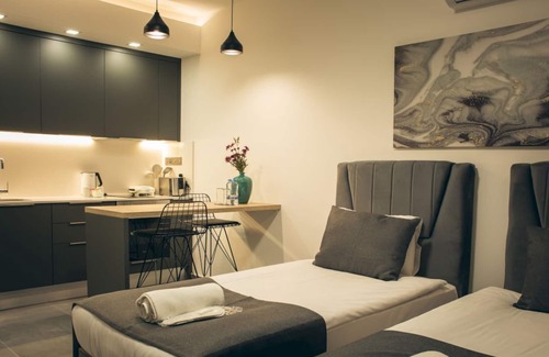 Trikomo Apartment | Studio Flat w Shared Pool 4 min to Beach in Iskele
