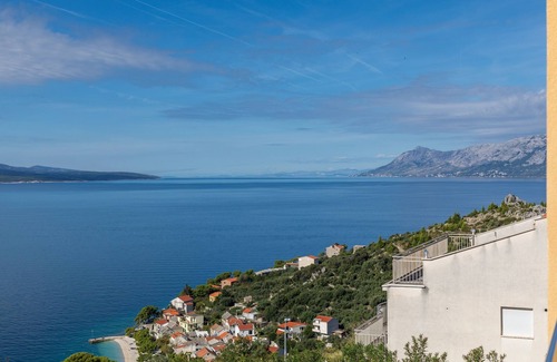Bratus Apartment | Studio flat with balcony and sea view Krvavica, Makarska (AS-23540-d)