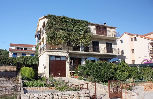 Stari Grad Apartment | Studio flat with balcony Stari Grad, Hvar (AS-5730-a)