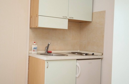Zelenka Apartment | Studio flat with balcony and sea view Makarska (AS-6693-b)