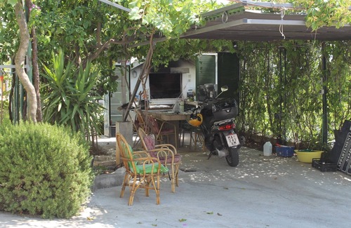 Zelenka Apartment | Studio flat with balcony and sea view Makarska (AS-6693-b)