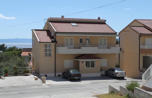 Zelenka Apartment | Studio flat with balcony Makarska (AS-6850-a)