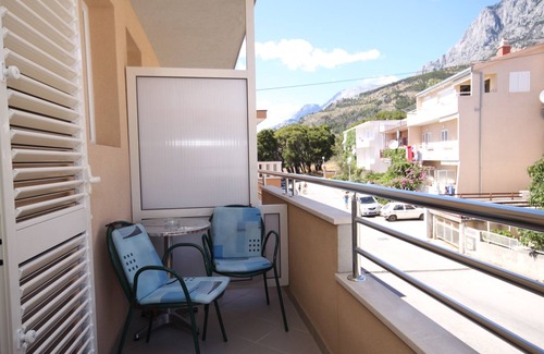 Zelenka Apartment | Studio flat with balcony Makarska (AS-6850-a)