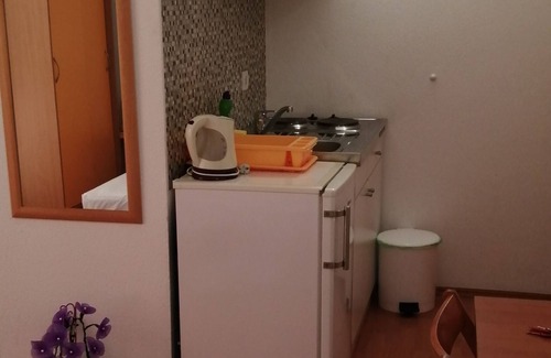 Zelenka Apartment | Studio flat with balcony Makarska (AS-6850-b)