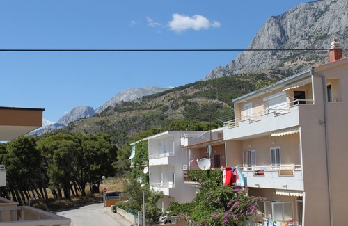 Zelenka Apartment | Studio flat with balcony Makarska (AS-6850-b)