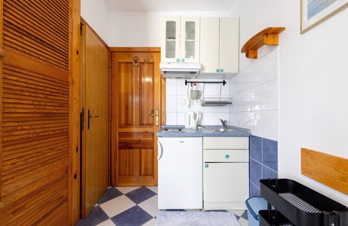 Sucuraj Apartment | Studio flat with balcony Sućuraj, Hvar (AS-6852-c)