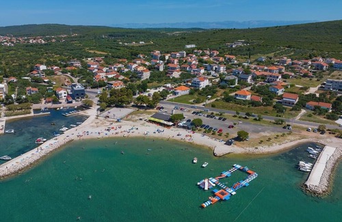 Sukosan Apartment | Studio flat with balcony and sea view Sukošan, Zadar (AS-6131-a)