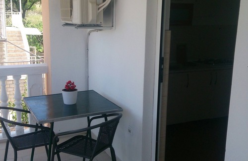 Grebastica Apartment | Studio flat with terrace and sea view Grebaštica, Šibenik (AS-13978-a)