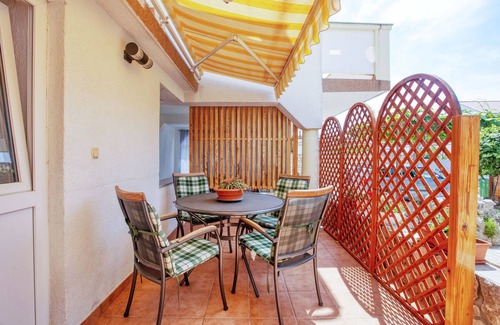 Pirovac Apartment | Studio flat with terrace Pirovac, Šibenik (AS-21008-c)