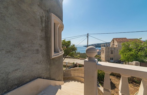 Sumartin Apartment | Studio flat with terrace and sea view Sumartin, Brač (AS-2949-b)